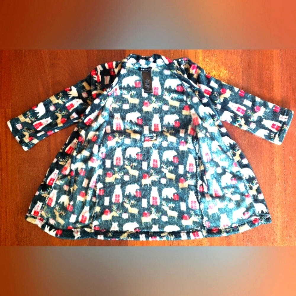 Christmas Robe - Picture 2 of 4